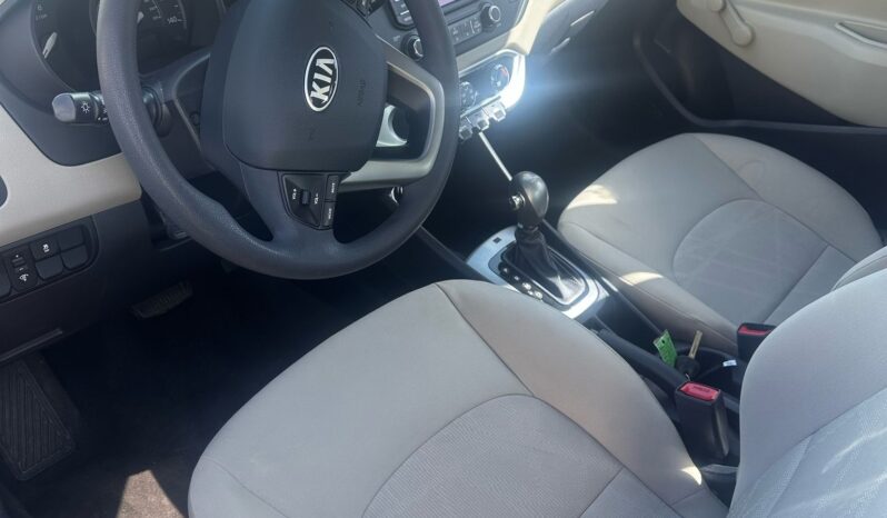 
								Kia Rio – 2013 full									