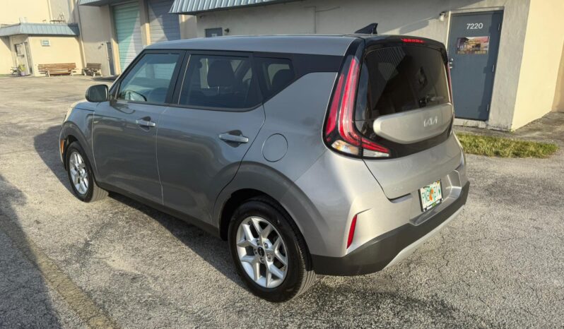
								Kia Soul – 2023 full									